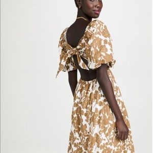 Worn once to a wedding. Perfect condition!